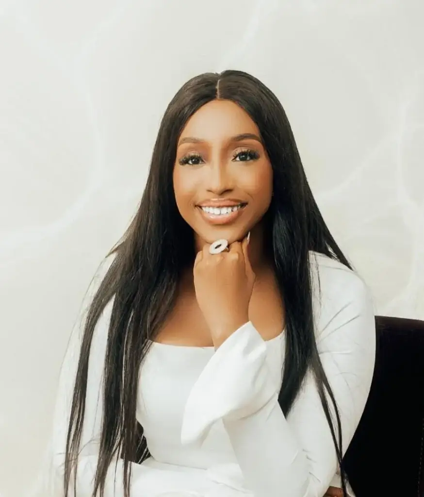 65af96735b27ae00109c9741 optimized 922 c922x1080 0x0