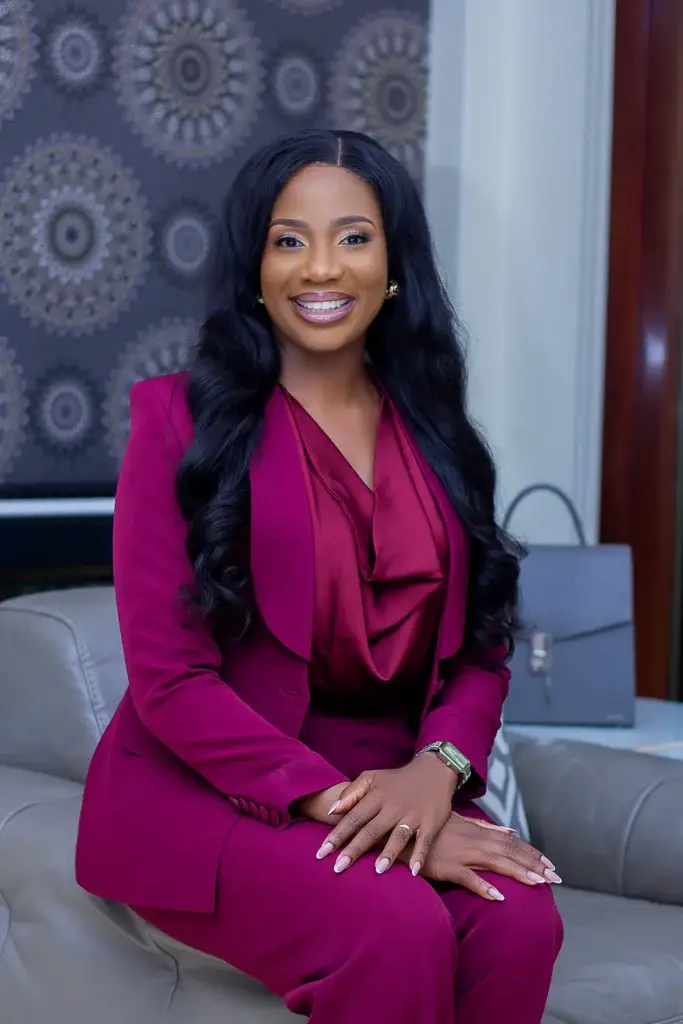 6645fed4e550303992ec0c63 optimized 985 c930x1395 27x11 1